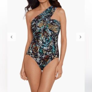 Magic Suit Mosh Goddess One-Shoulder One-Piece Multi Swimsuit Size 10